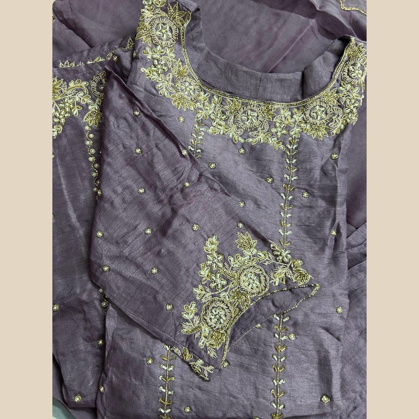 "SHAAMBHAVI" Women Hand Embroidered Silk Kurta Set
