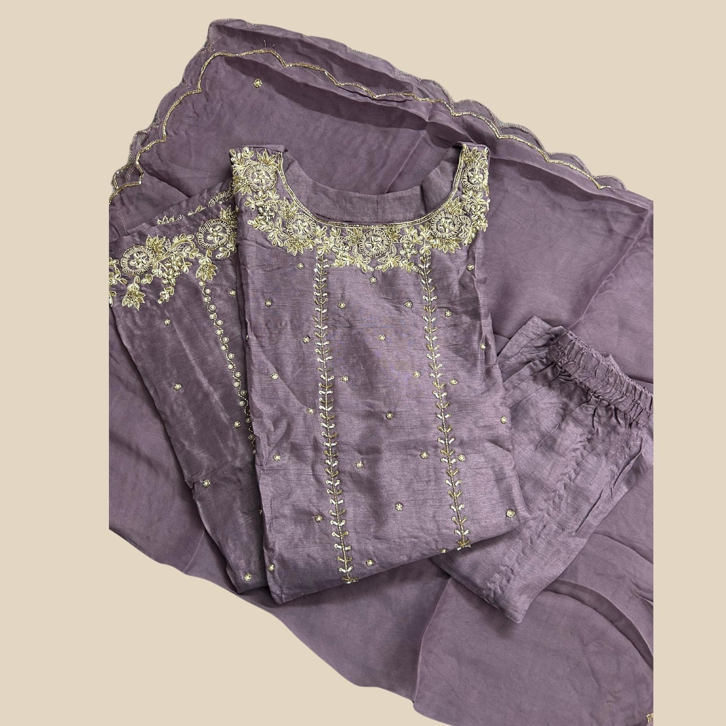 "SHAAMBHAVI" Women Hand Embroidered Silk Kurta Set